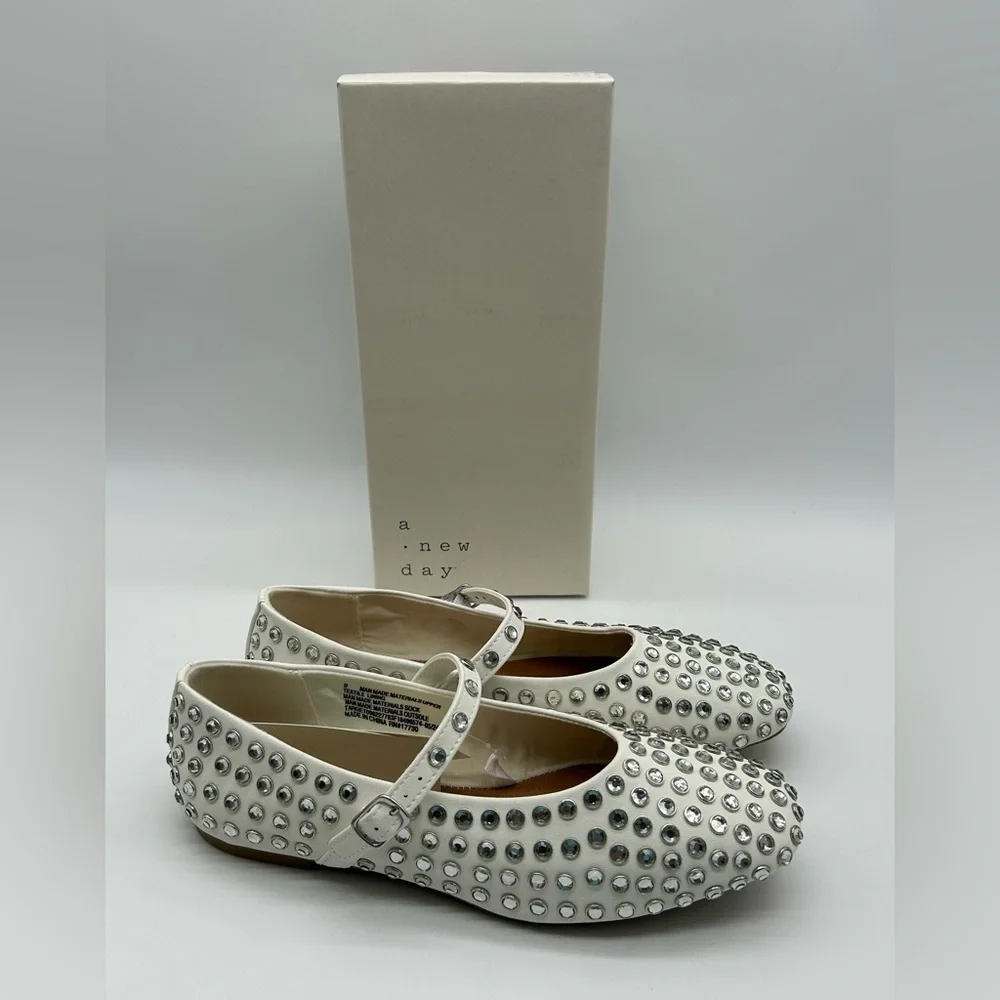 A New Day Issa Flats White Studded Mary Jane Shoes Vegan Size 11 | New With Box
